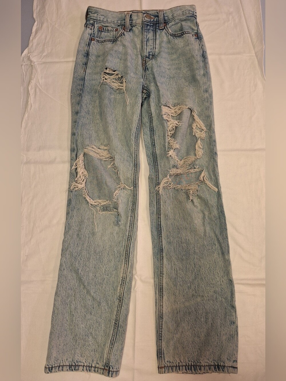 Aeropostale Women's Light Blue Distressed Straight Jeans 90s Baggy 00reg